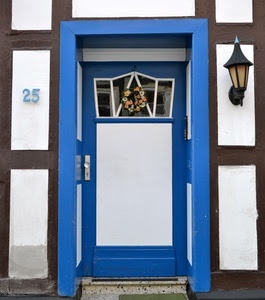 porta, lampione, bianco, numero, blu, fiori, azzurro, ghirlanda, civico