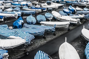 barche, bianco, righe, blu, porto, coperte, teloni, carrelli