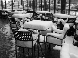 neve, sedie, tavolini, inverno, bianco, bar, automobili, tavoli, bianconero, pali, ferro, nevicata, spalliere, dehors, poltroncine