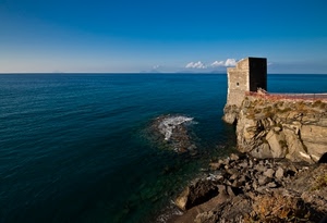 mare, torre, scogli, blu, cielo, acqua, rocce, nuvole