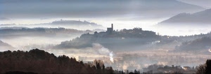 nebbia, panorama, colline, alberi, torre, borgo, montagne, castello, paese, paesaggio, chiesa, campanile, foschia