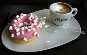 caffè, tazzina, cucchiaino, rosa, dolce, piatto, zucchero, colazione, tazza, vassoio, piattino, chicchi, schiuma, bianco, ciambella, plastica, ceramica