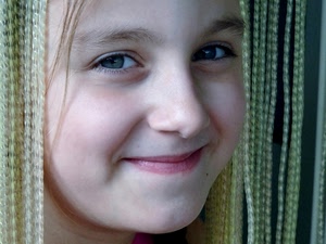 occhi, ritratto, bocca, sorriso, naso, bambina, tenda, labbra, capelli, viso, rosa, bambini, verde, bimba, sopracciglia, volto, mento