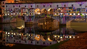 ponte, archi, fiume, luci, riflessi, finestre, firenze, acqua, vecchio, notte, riflesso, arcate, notturno, colori, specchiato, multicolore, case, proiezioni, arno