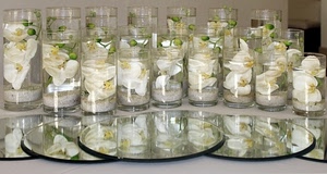 fiori, bianco, specchi, vasi, orchidee, vetro, riflessi, riflesso, bicchieri, specchio, petali, boccioli, cerchi